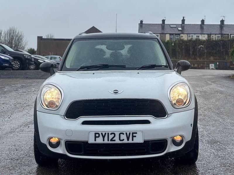 Begagnad Mini Cooper S 2012 Vit Halvkombi