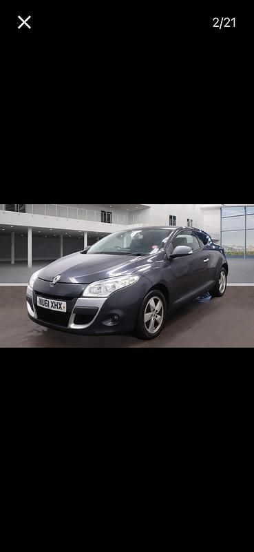 Used Renault Mégane Coupé Dynamique 2011 Grey Coupe