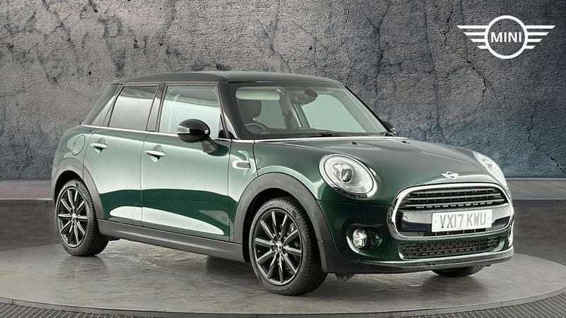 Used Mini Cooper Hatch 136 HP (100 kW) 2017 Green Hatchback