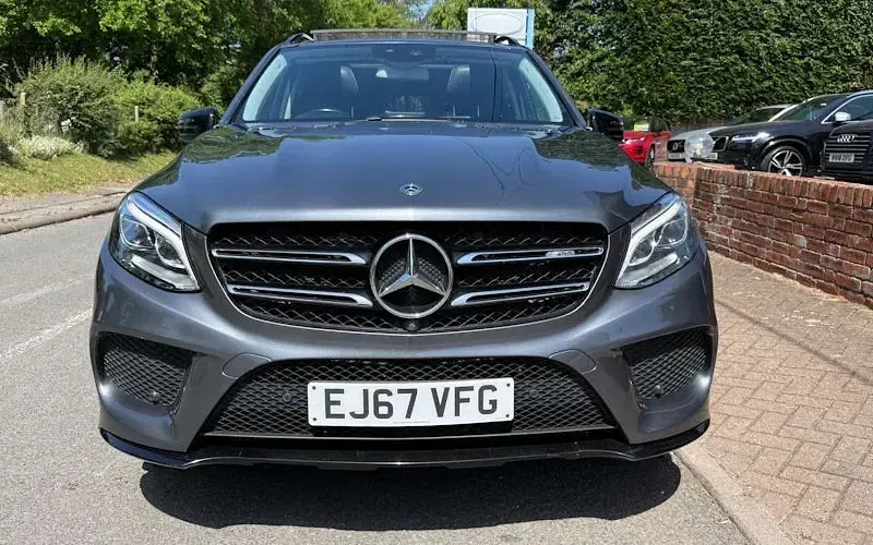 Käytetty Mercedes GLE43 AMG Premium Plus 367 HP (269 kW) 2017 Harmaa Katumaasturi