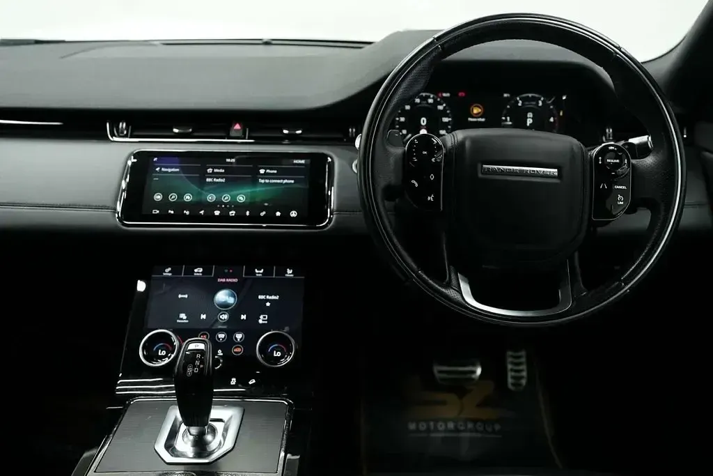 Used Land Rover Range Rover evoque HSE Dynamic 2019 Black SUV