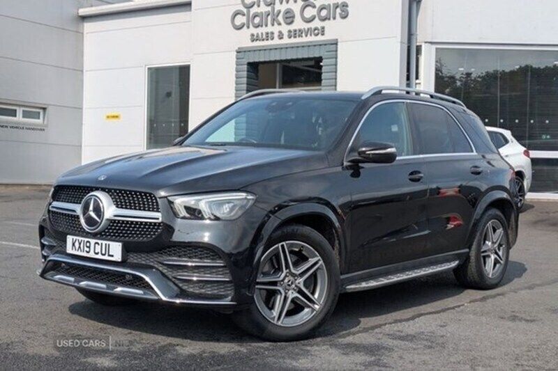 Black Used 2019 Mercedes GLE300 AMG line SUV | £31,950 (A bit pricey) - Image 1/1