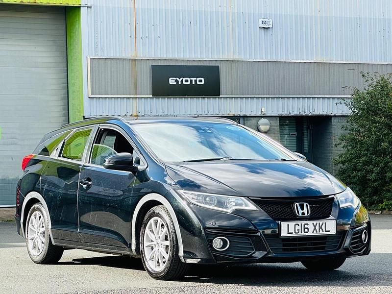 Used Honda Civic SE Plus 120 HP (88 kW) 2016 Black Estate