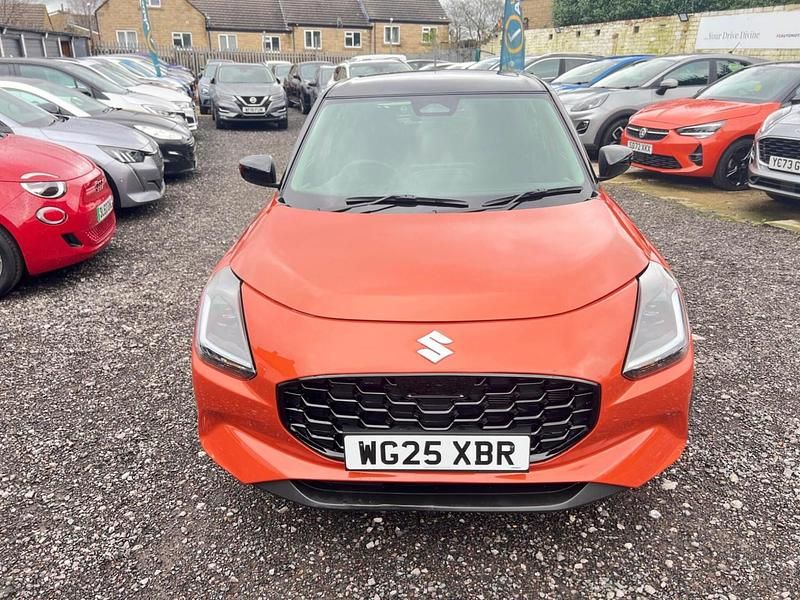 Ny Suzuki Swift 82 HK (60 kW) 2025 Orange Halvkombi