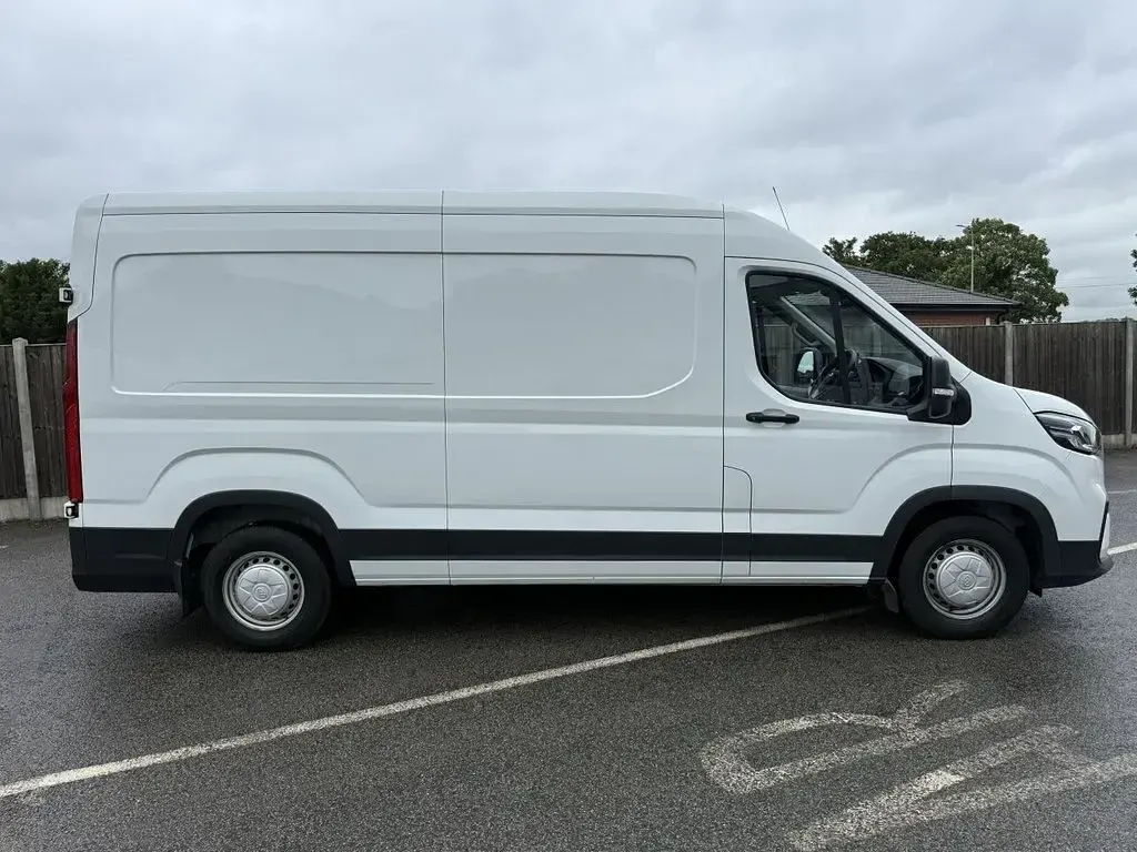 Used Maxus V90 2023 White Van