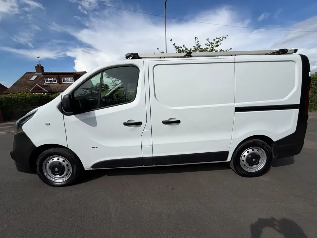 Used Vauxhall Vivaro S 2016 White