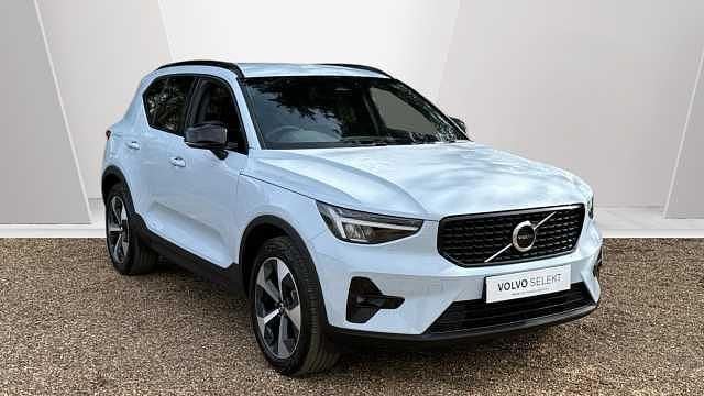New Volvo XC40 Plus 161 HP (118 kW) 2026 SUV
