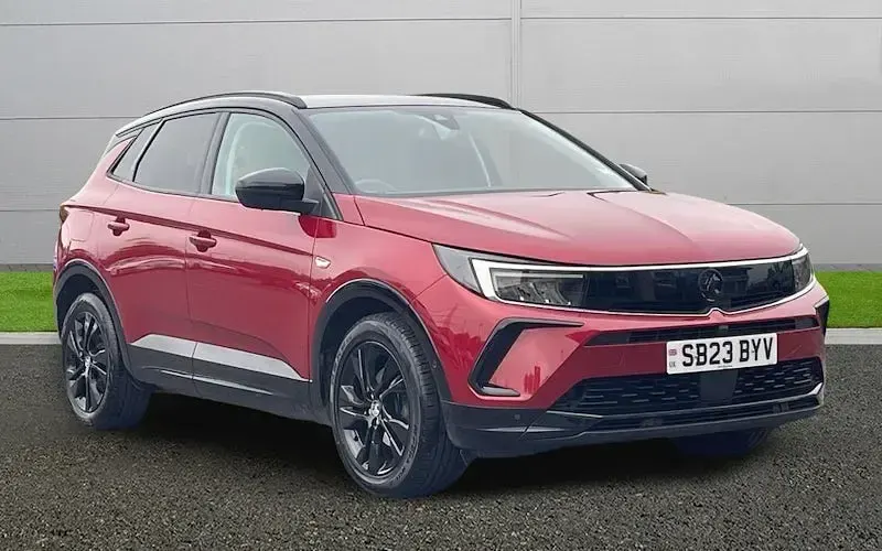 Used Vauxhall Grandland X 131 HP (96 kW) 2023 SUV