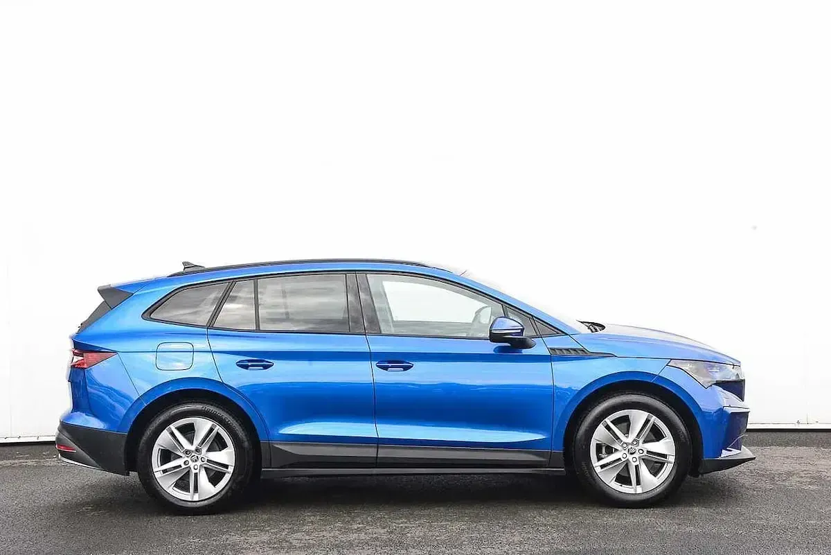 Usado Skoda Enyaq iV 125 kW (170 CV) 2024 Azul SUV