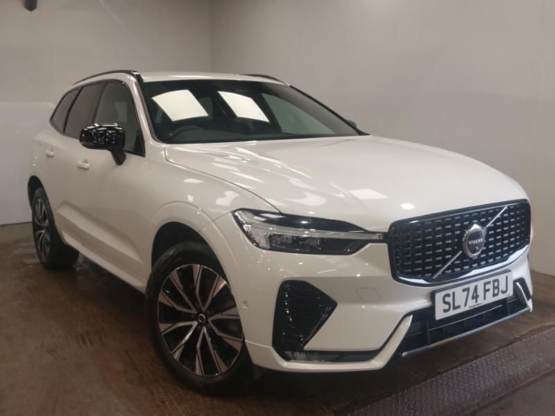 Used Volvo XC60 Plus 250 HP (183 kW) 2024 White SUV