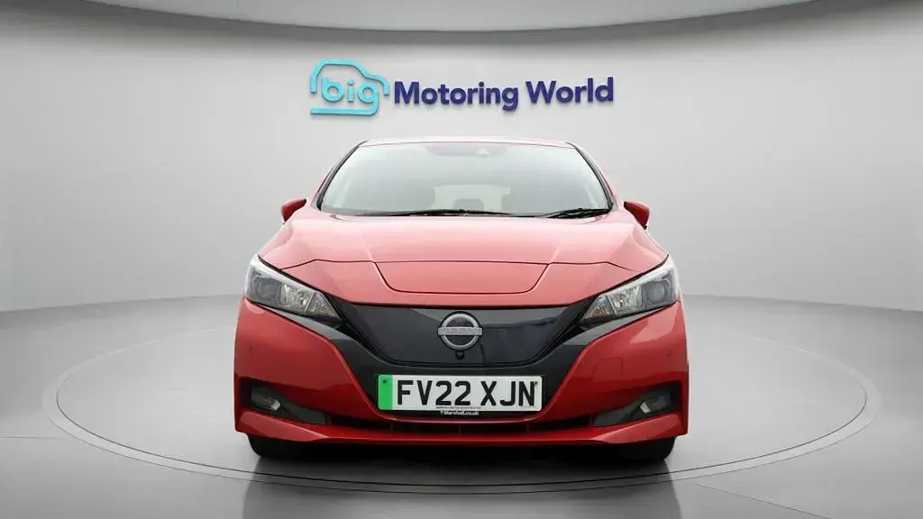 Used Nissan Leaf N-Connecta 110 kW (150 HP) 2022 Hatchback