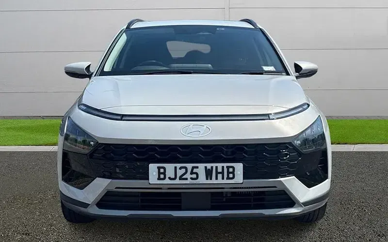 Usado Hyundai Bayon Ultimate 101 CV (74 kW) 2025 Gris SUV
