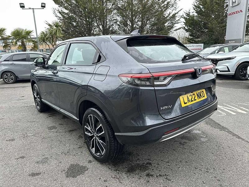 Used Honda HR-V Elegance 131 HP (96 kW) 2022 Grey SUV