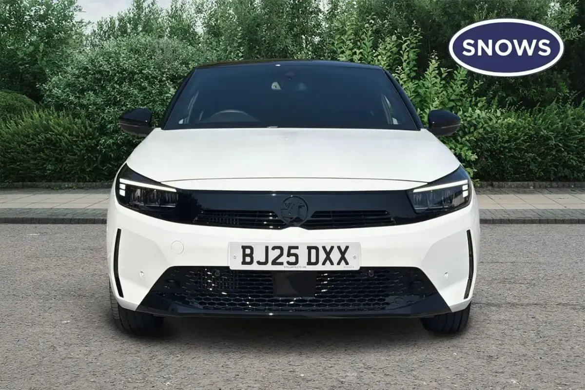 Used Vauxhall Corsa S 128 HP (94 kW) 2025 White Hatchback