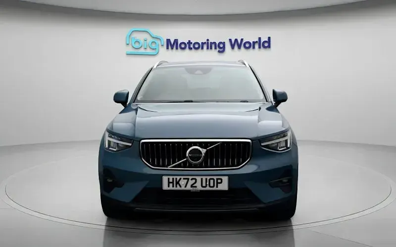 Used Volvo XC40 Ultimate 262 HP (192 kW) 2023 Blue SUV