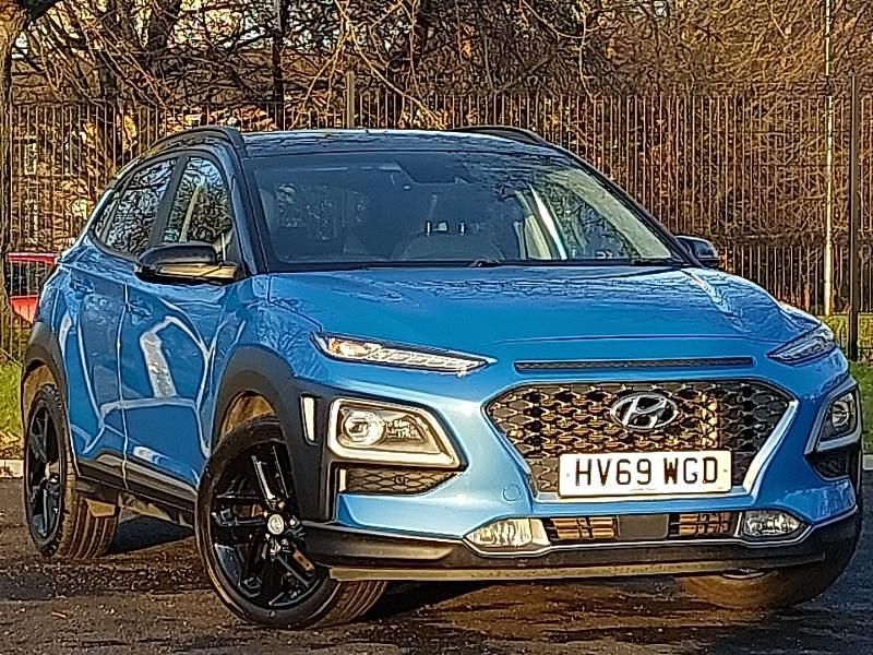 Blue Used 2019 Hyundai Kona Premium SUV | £13,998 (Fair price) - Image 1/4