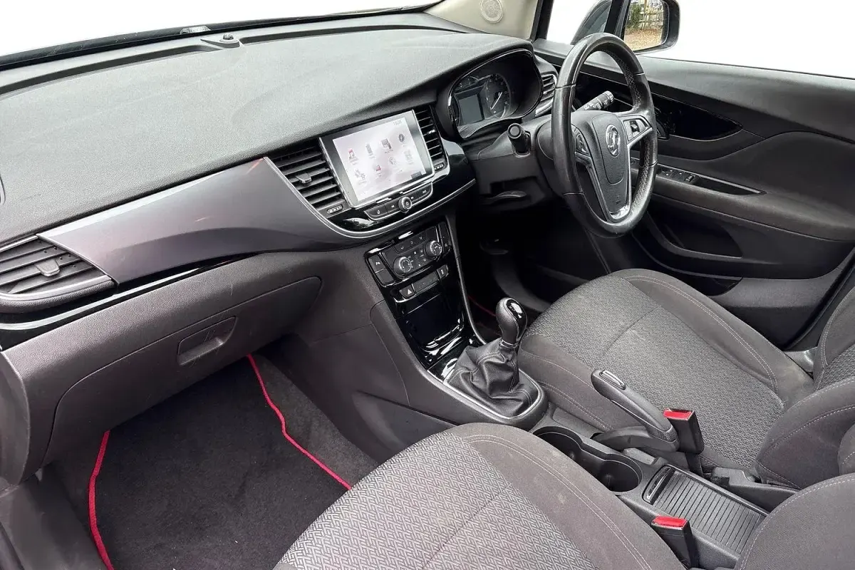Used Vauxhall Mokka Design Edition 140 HP (102 kW) 2018 Black SUV
