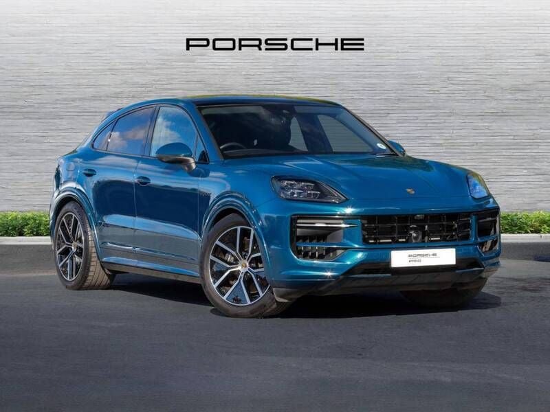 Montego blue metallic Used 2024 Porsche Cayenne SUV | £78,990 (Expensive) - Image 1/4