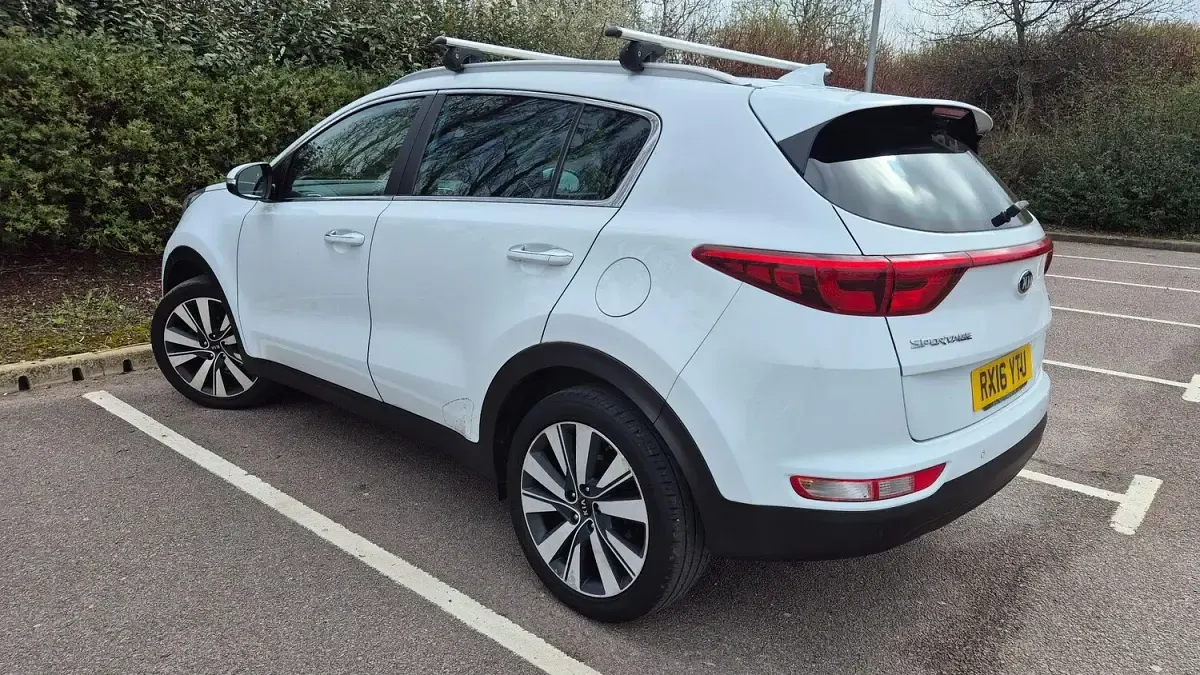 Used Kia Sportage 114 HP (83 kW) 2016 White SUV