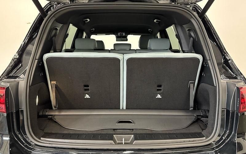 Used Mercedes GLB200 Executive 163 HP (119 kW) 2025 SUV