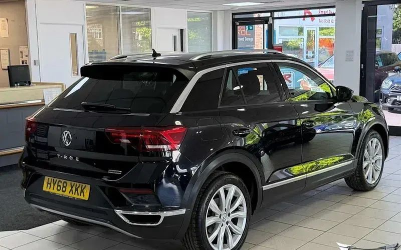 Używany VW T-Roc SEL 190 KM (139 kW) 2021 SUV