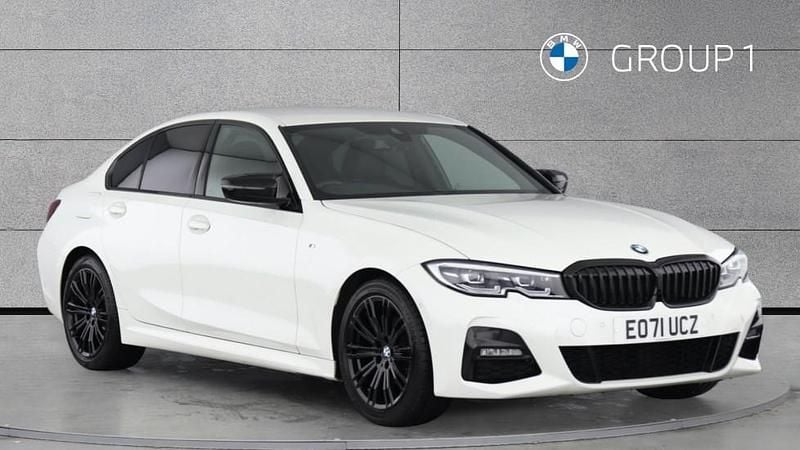 White Used 2021 BMW 320 M Sport Sedan | £21,990 (Good price) - Image 1/4
