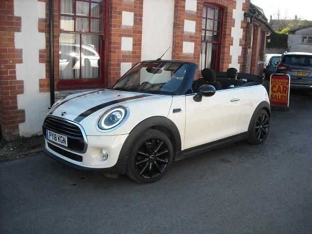 Used Mini Cooper Cabriolet 136 HP (100 kW) 2018 White Cabriolet