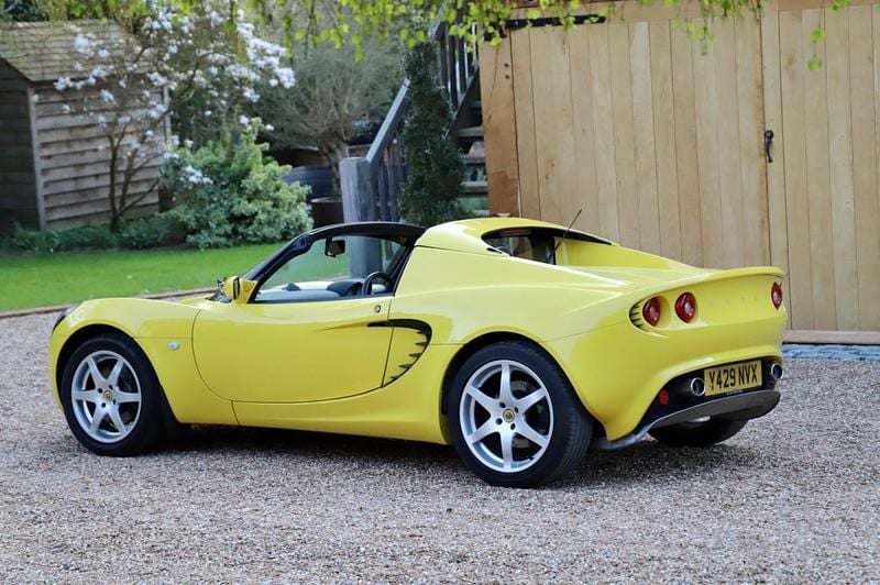 Used Lotus Elise 2001 Yellow Cabriolet
