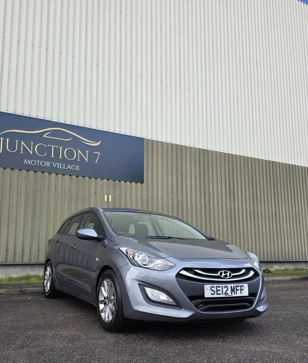 Used Hyundai i30 Active 108 HP (79 kW) 2012 Grey Estate