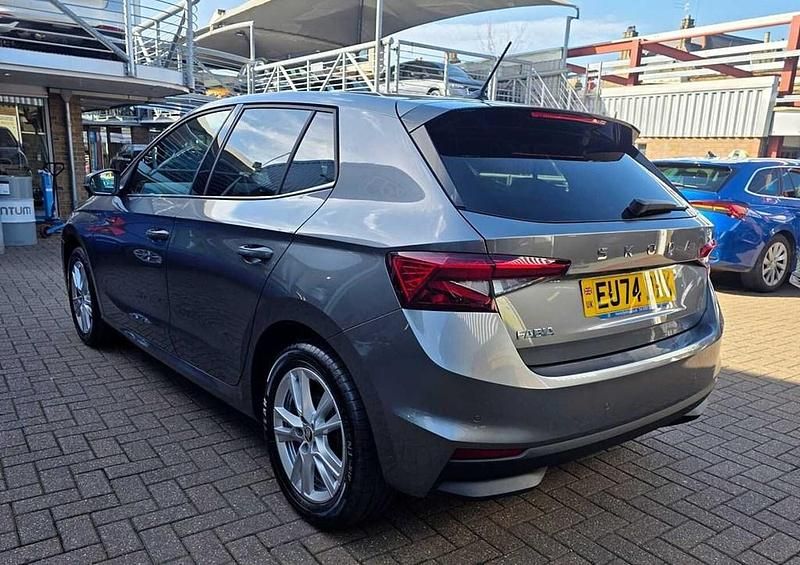 Used Skoda Fabia SE L 85 HP (62 kW) 2024 Graphite grey metallic Hatchback