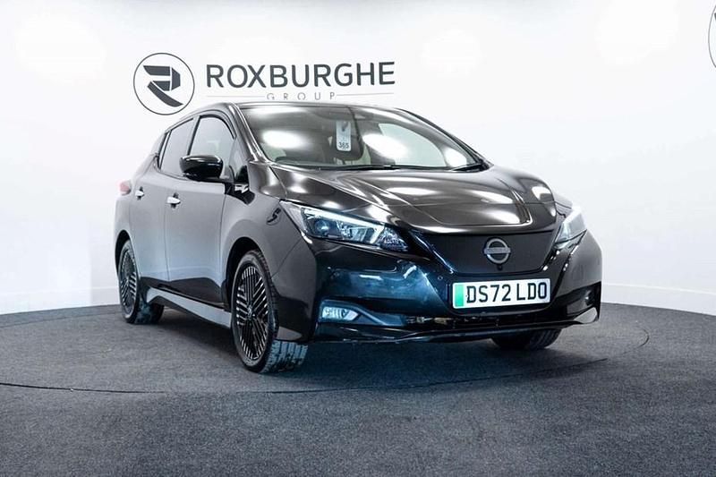 Used Nissan Leaf N-Connecta 110 kW (150 HP) 2022 Black Hatchback