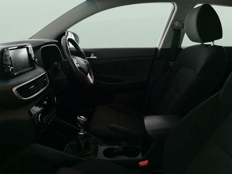 Used Hyundai Tucson 132 HP (97 kW) 2019 Silver SUV