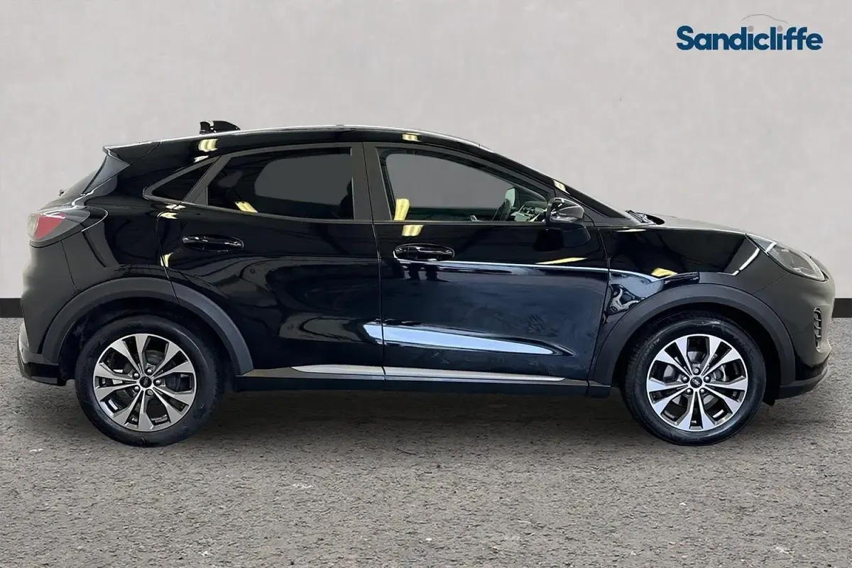 Used Ford Puma Titanium 125 HP (91 kW) 2025 Black SUV
