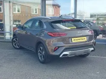 Used Kia XCeed 2020 Brown SUV