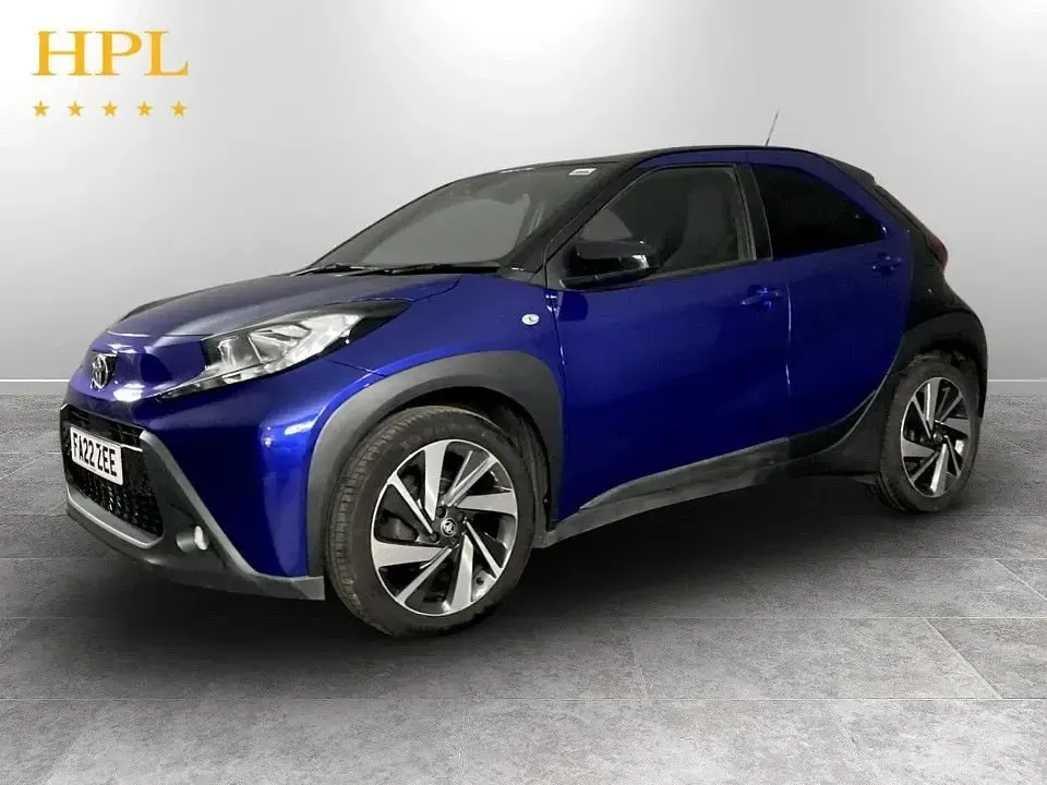 Used Toyota Aygo X 72 HP (52 kW) 2023 Blue SUV