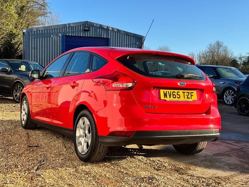 Used Ford Focus Style 2015 Red Hatchback