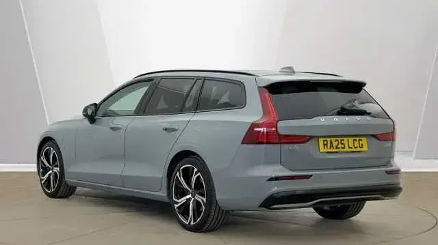 Used Volvo V60 Ultra 194 HP (142 kW) 2026 Estate