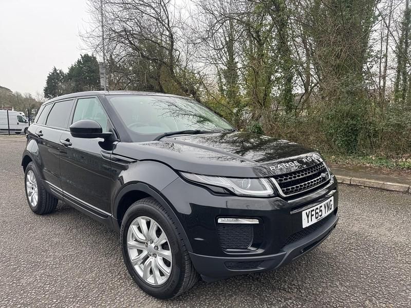 Used Land Rover Range Rover evoque SE 2015 Black Estate