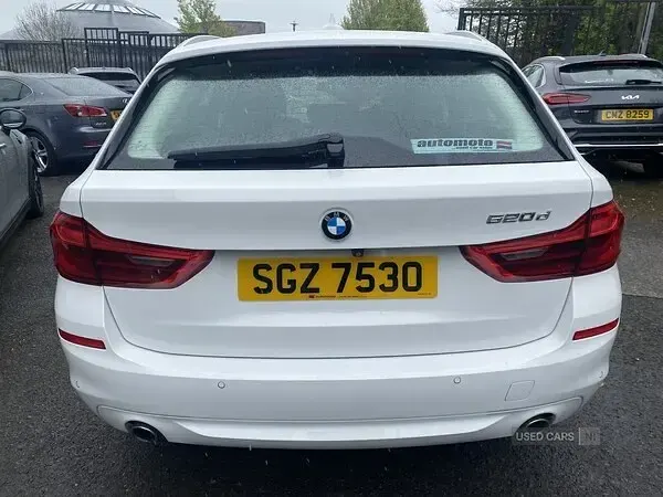 Used BMW 520 Comfort Edition 2020 White Estate