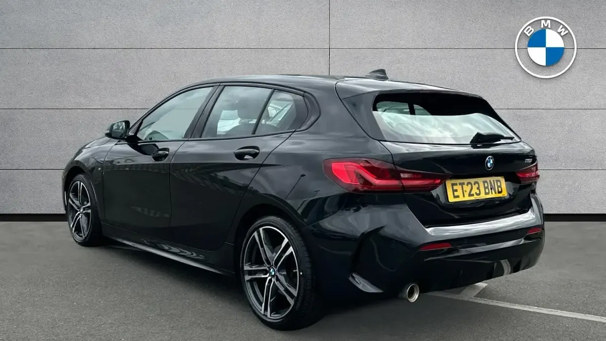 Used BMW 118 M Sport 134 HP (98 kW) 2023 Black Hatchback