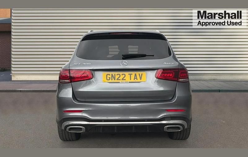 Used Mercedes GLC300e AMG Line Premium Plus 254 HP (186 kW) 2022 Grey SUV