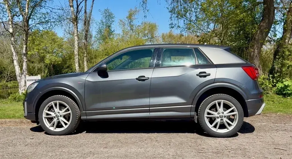 Used Audi Q2 S-Line 150 HP (110 kW) 2017 Grey SUV