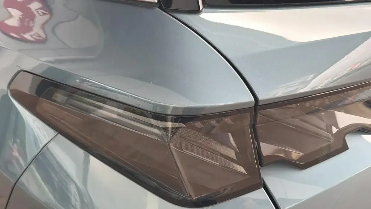 Second-hand Peugeot 5008 GT 134 CP (98 kW) 2024 Albastru SUV