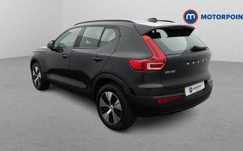 Used Volvo XC40 Plus 211 HP (155 kW) 2022 Black SUV