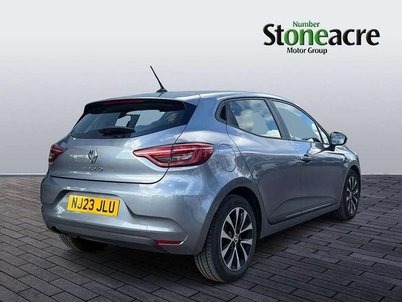 Used Renault Clio V Evolution 90 HP (66 kW) 2023 Grey Hatchback
