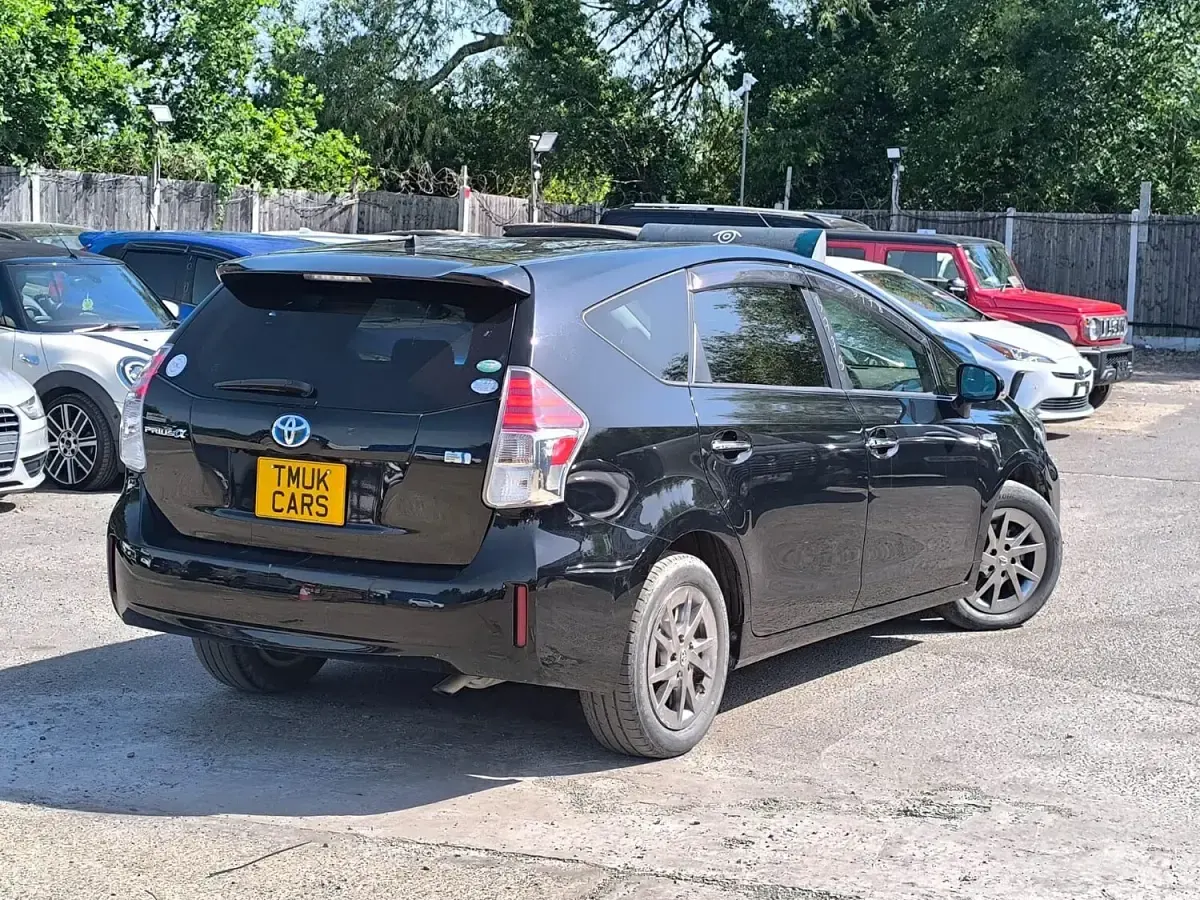 Used Toyota Prius+ 2016 Black MPV