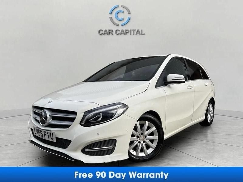 Used Mercedes B180 122 HP (89 kW) 2016 White MPV