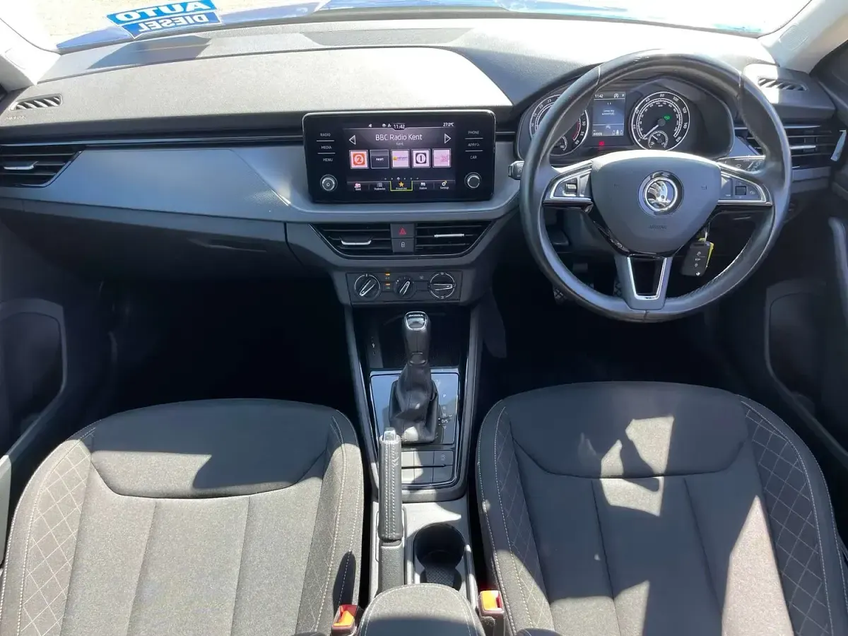 Used Skoda Kamiq SE 115 HP (84 kW) 2020 Blue SUV