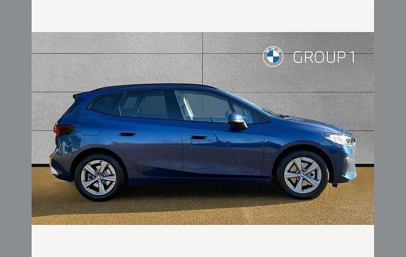 Used BMW 220 Sport Line 170 HP (125 kW) 2023 Blue Estate