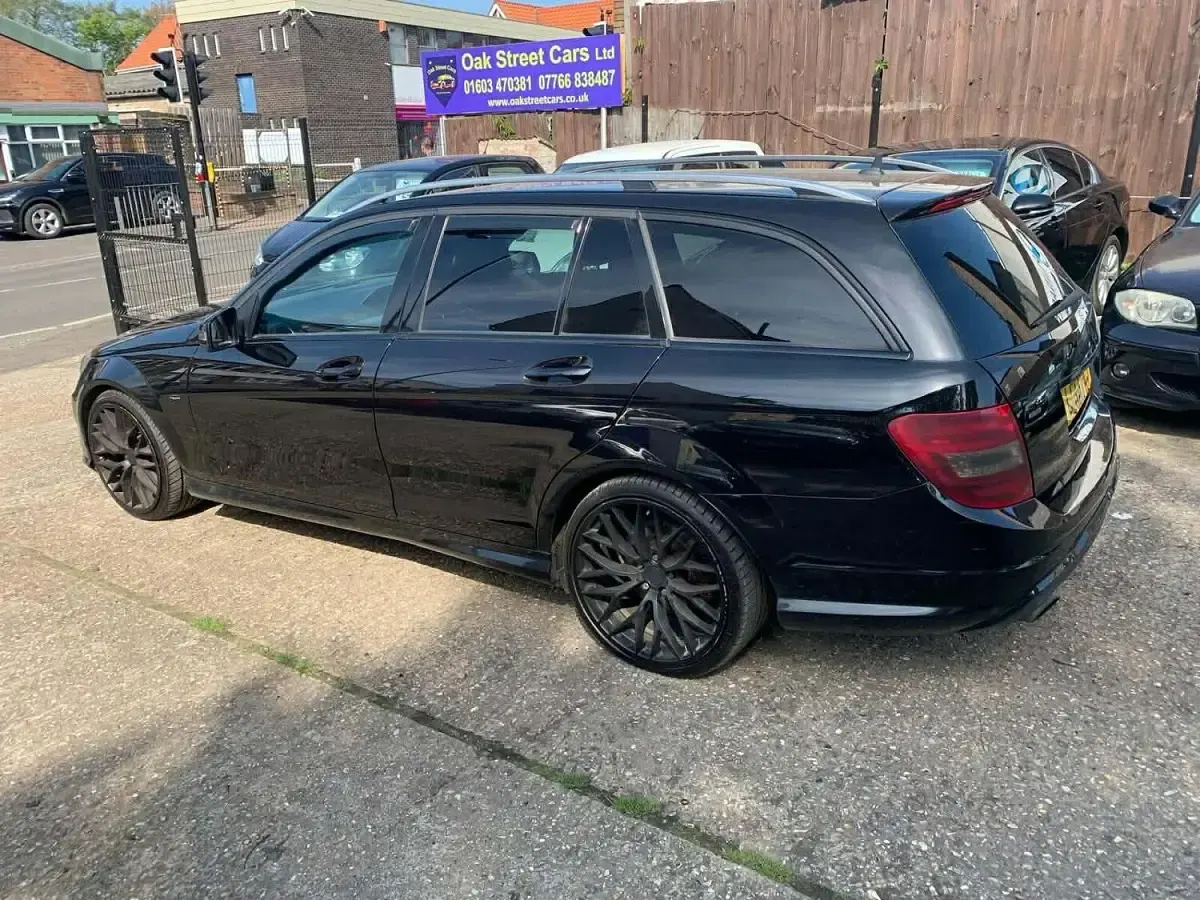 Used Mercedes C350 AMG 2013 Black Estate
